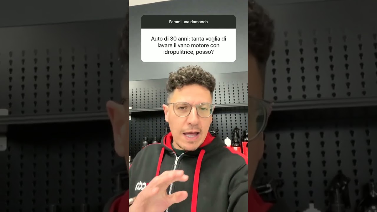 Come lavare il vano motore di un auto storica?