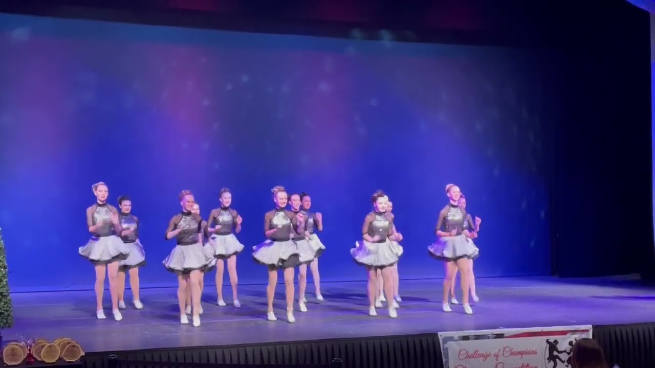 High Country Conservatory of Dance - Clogging Traditional Line at Branson