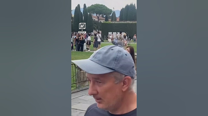 Everyone loves high fives at the leaning tower of Pisa 😂🇮🇹       🎥: jordybutler_ via BViral