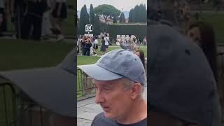 Thumbnail for Everyone loves high fives at the leaning tower of Pisa 😂🇮🇹 🎥: jordybutler_ via BViral