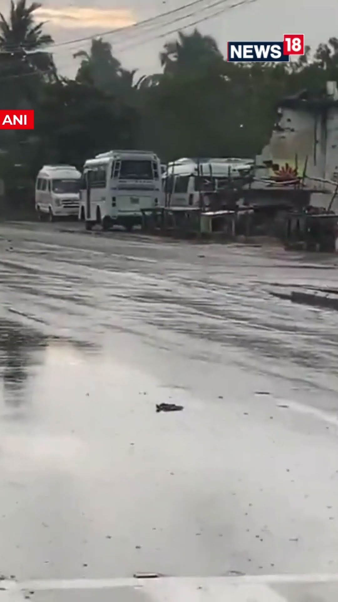 WATCH | Heavy Rainfall Lashes In Several Parts Of Tamil Nadu, Orange Alert Issued | N18S | #Shorts