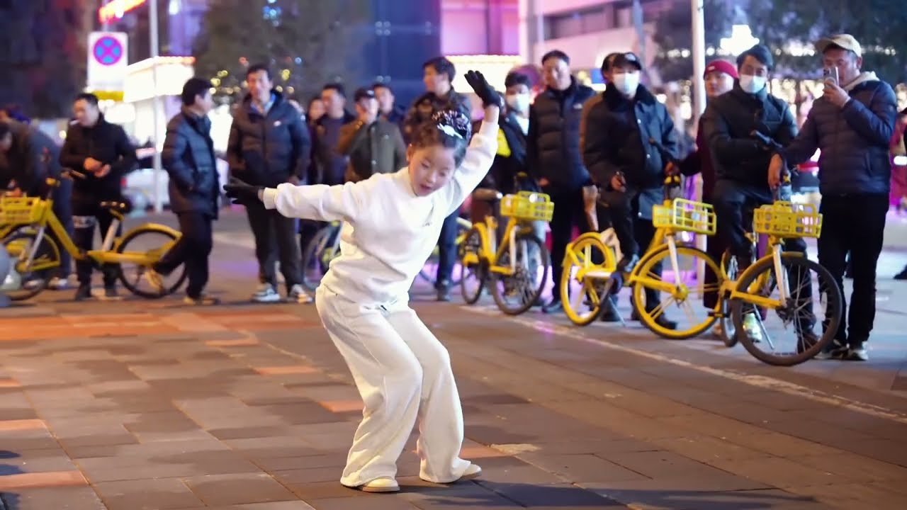 藏族小女孩舞蹈《金匙祈舞》🌹Tibetan dance 💖  tibetan guozhuang dance💖tibetan song💖