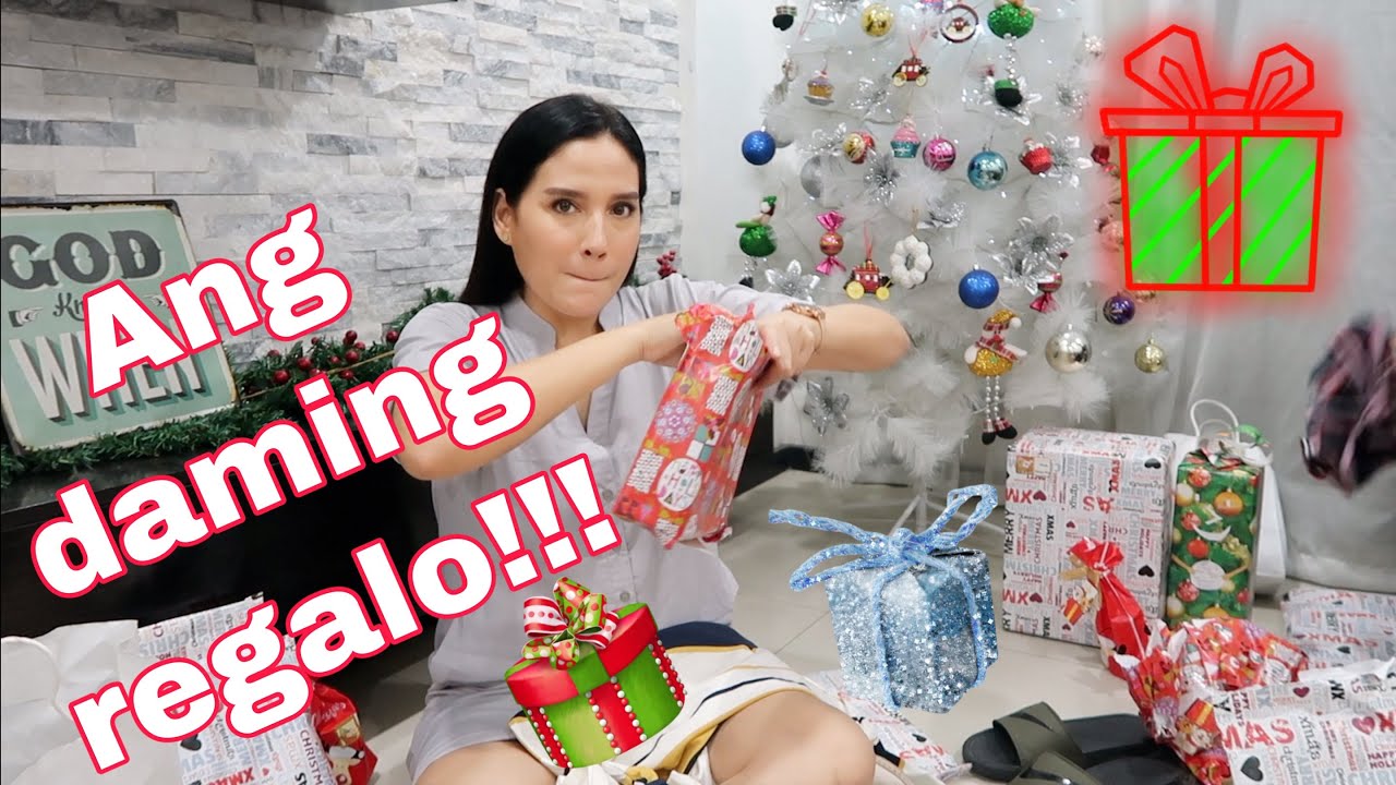 FAMILY CHRISTMAS GIFTS OPENING 2019!!! Vlog#32 | CathyHerrmann 