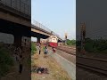 kereta api Madiun jaya melintas langsung #shortvideo #shorts #keretaapi #likecommentsubscribe