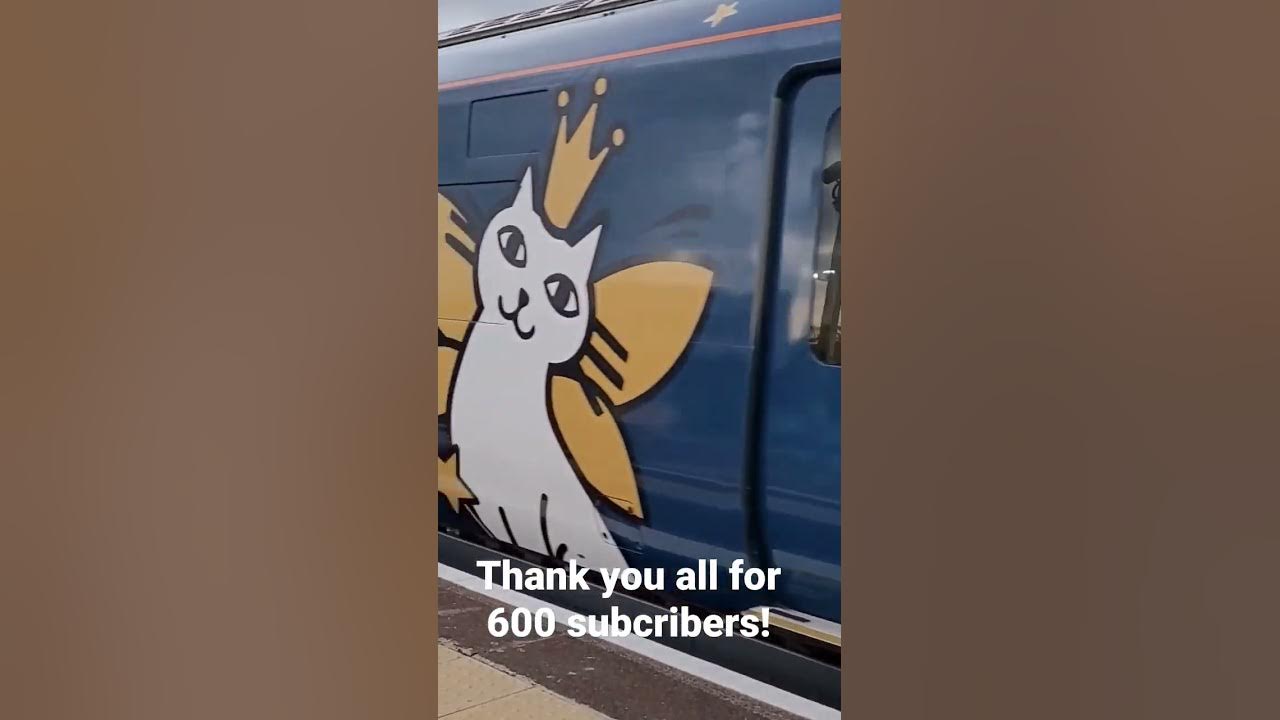 GWR Christmas class 800 entering chippenham! YouTube