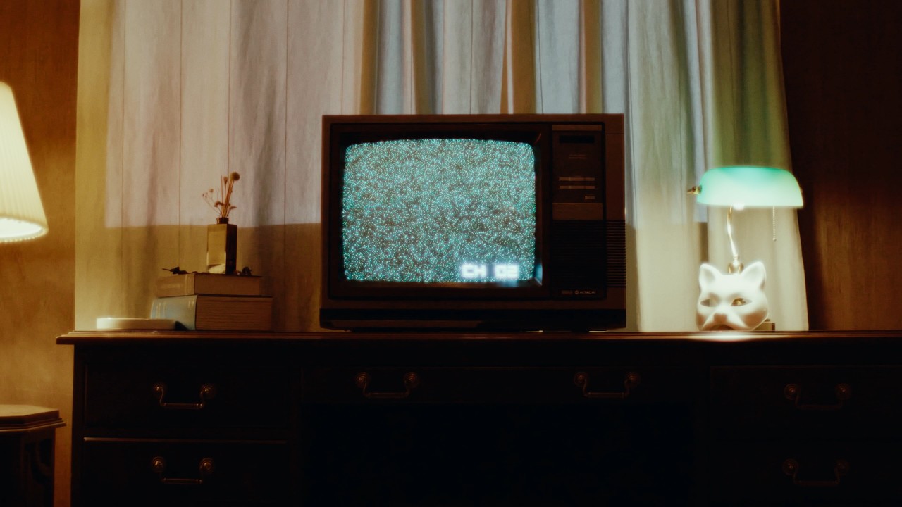 Watch Hotel Mira - Solid Gold (Official Video) on YouTube Watch Hotel Mira - Solid Gold (Official Video) on YouTube