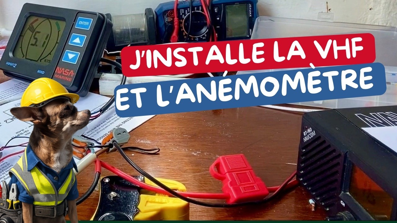 ⁣J’installe la VHF et l’anémomètre