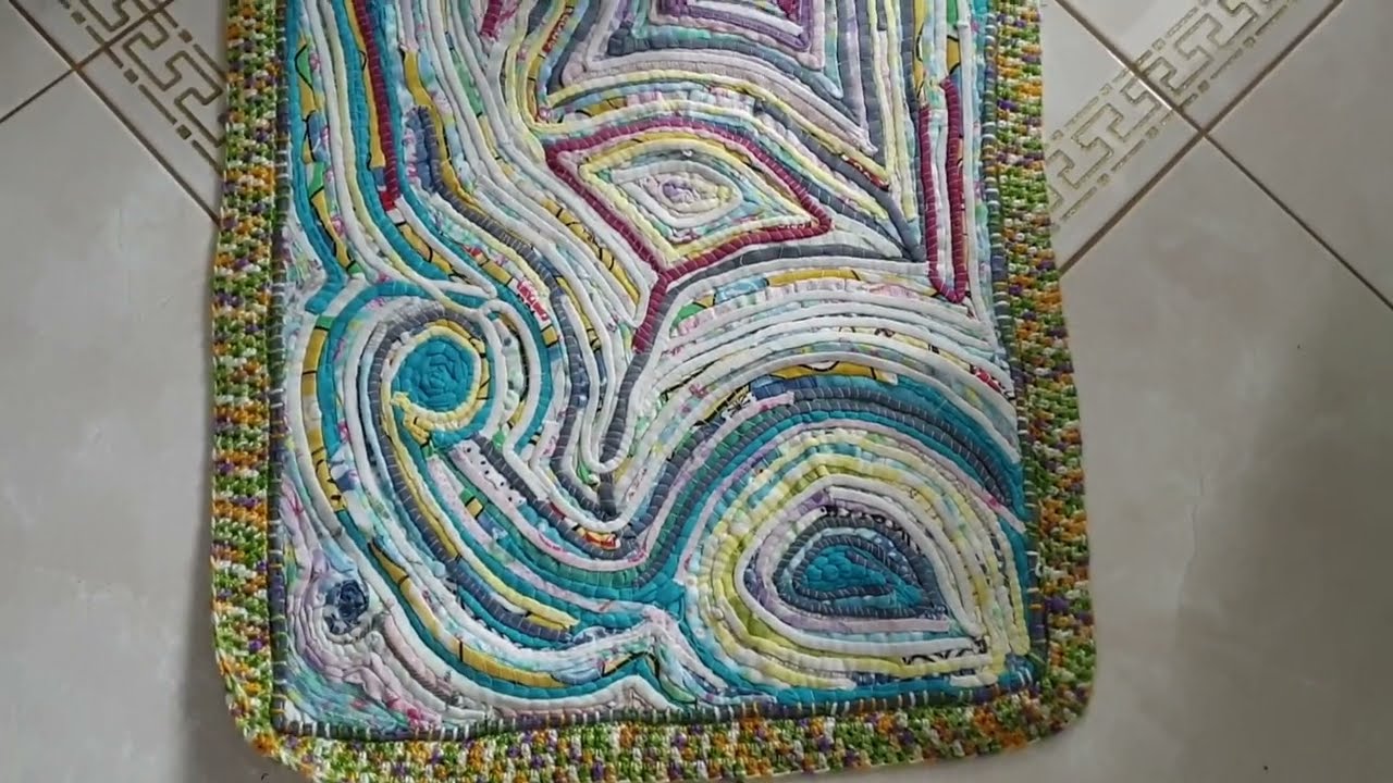 Не нужно выбрасывать старые вещи! Можно их превратить в предметы декора и придать уюта вашему дому