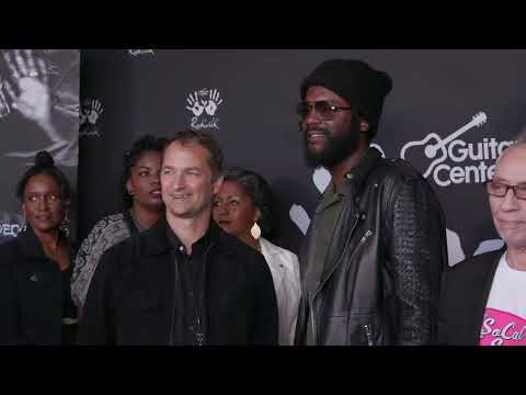 Guitar Center Inducts Guitarist Gary Clark Jr. Into RockWalk - The Ritz Herald