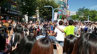 20180922 N Flying Busking in Hongdae