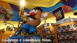 DISNEY SHOP VIEW - Der Pixar Bereich im Disney Store im Disney Village - DisneyOpa