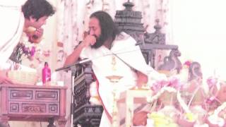 Video thumbnail of "Shivaraja Maheshvara...art of living ashram Oct 2011 with Guruji"