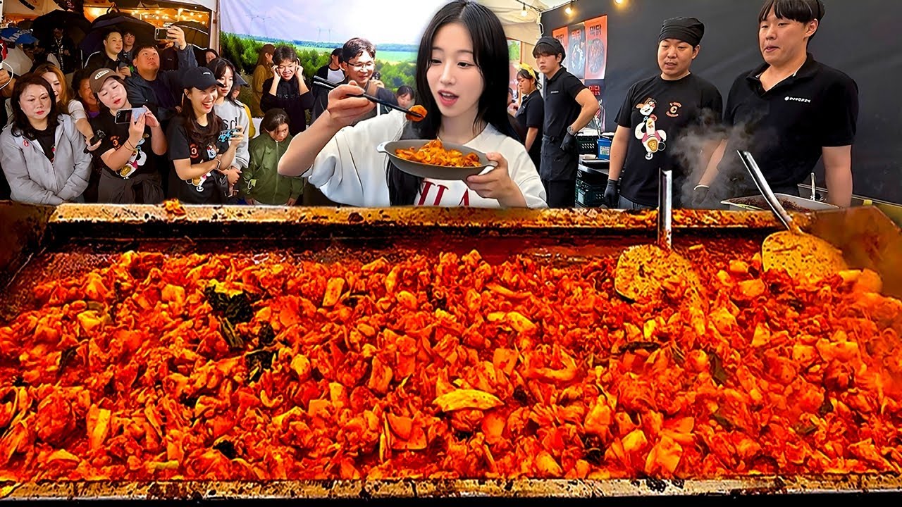 300 тысяч посетителей?! Корейский фестиваль даккальби и 13 видов даккальби с маккуксу!