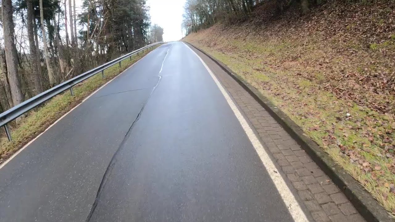 AHR, HÖNNINGEN 2/3 NACH EFFELSBERG EIFEL- KULTUR-RAD-TOUREN.