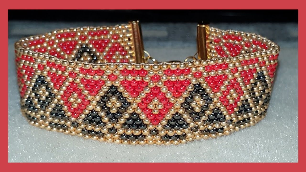 Bracelet doré rouge et noir