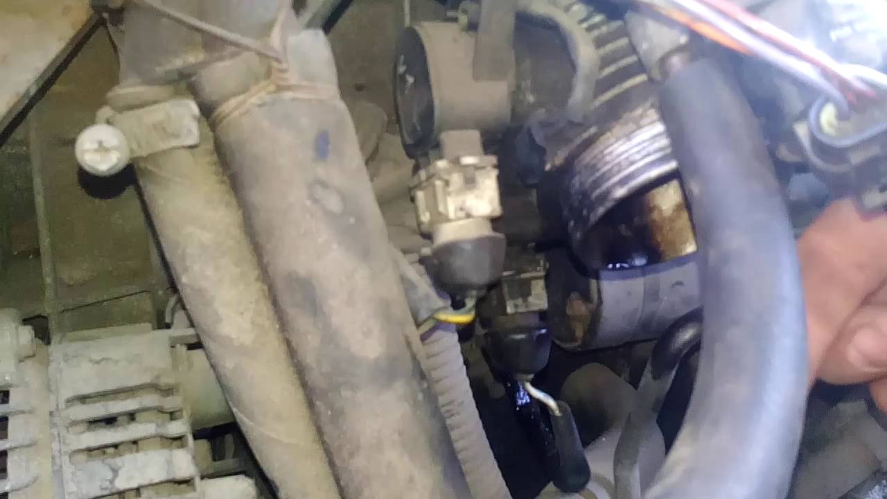 Масло в дроселе пежо 405 1.6 - YouTube