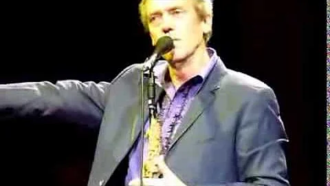 Hugh Laurie @Lyon speaking french & Let the good t...