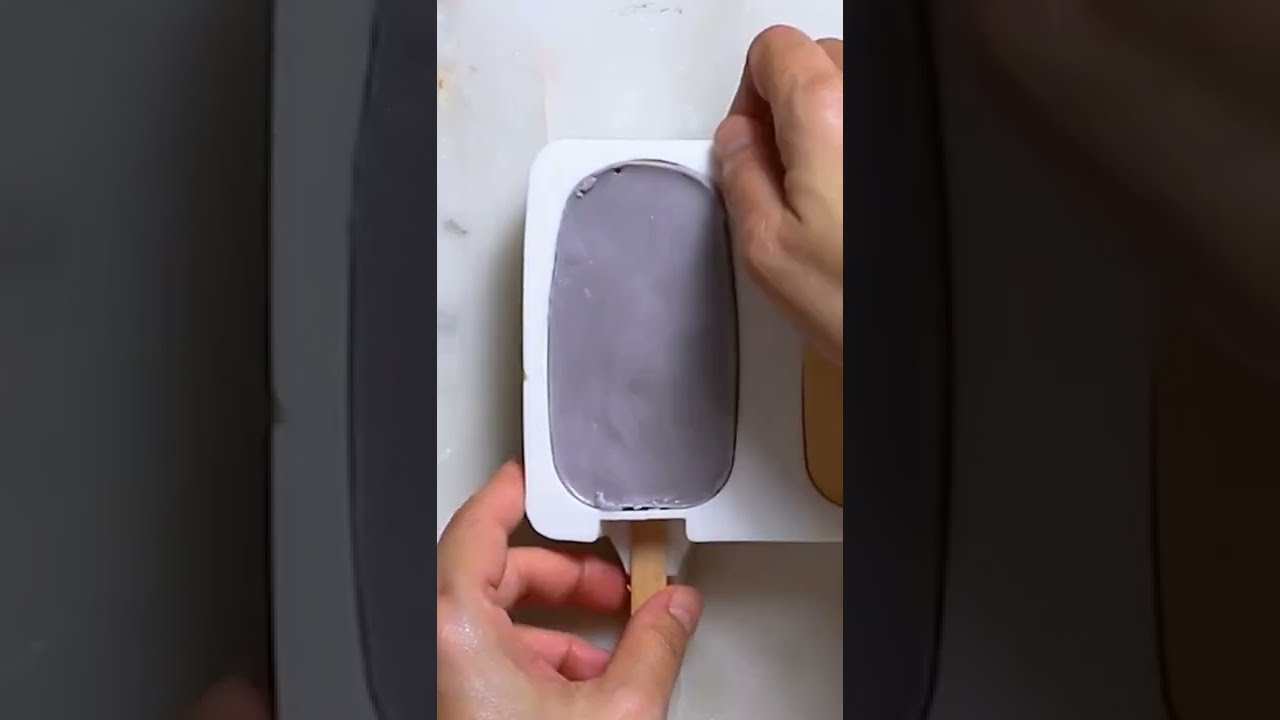 ITS BATMAN Superhero Cakesicles DIY Cake Ideas Hoopla Recipes Shorts Thebatman