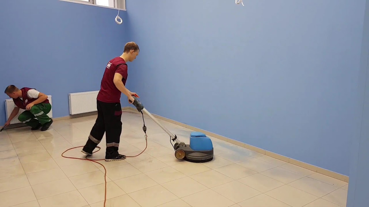 Размывка полов роторной машиной