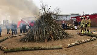 Entzünden Des Osterfeuers 2018 - Mahe.berlin
