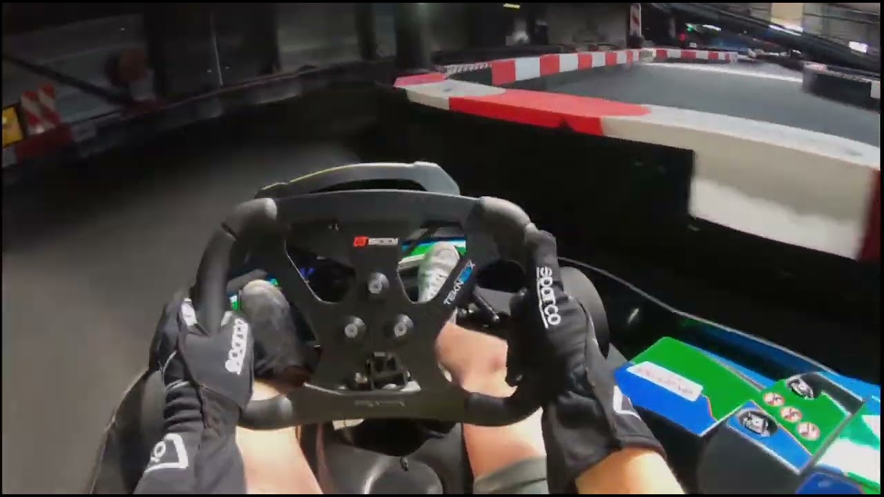 Hotlap Van der Ende racing & Fun poeldijk | Damian Marges