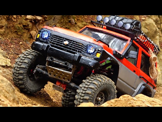 RC CRAWLER 🏁 Slow Crawl Video 1/10 Trail Group 4x4 