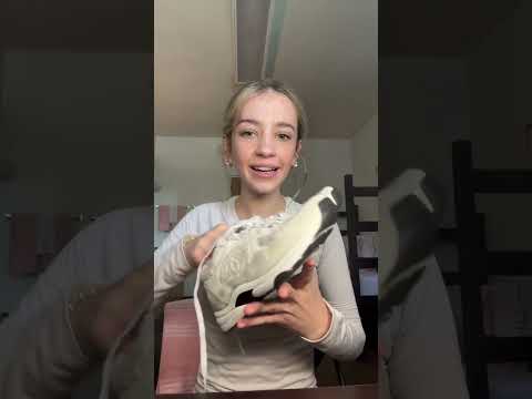 Yayayayay #chanel #luxury #unboxing #grwm #college chanel.beauty The RealReal