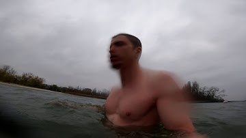 Swimming, 6°C water, November 30