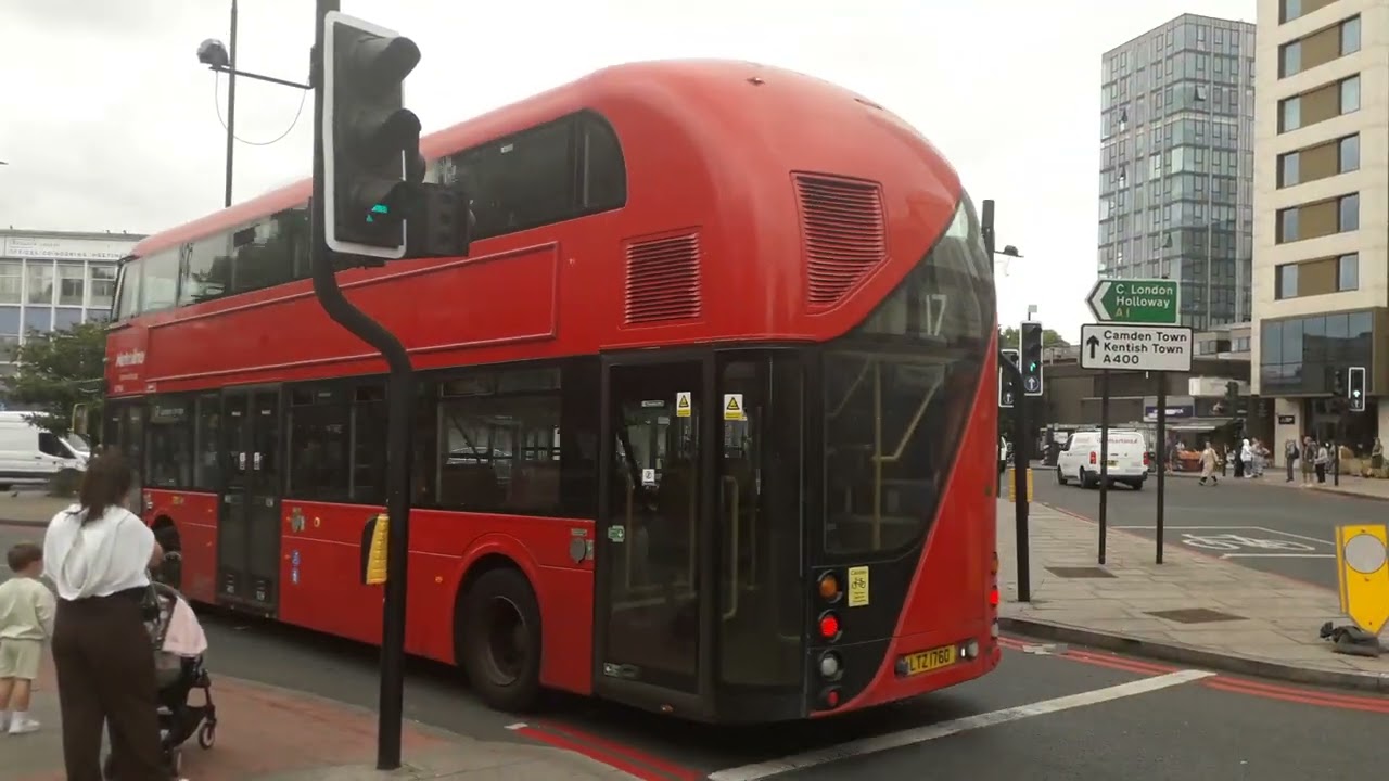 British Traffic lights Siemens led 1x2 & 1x3 at London, Acrhway
