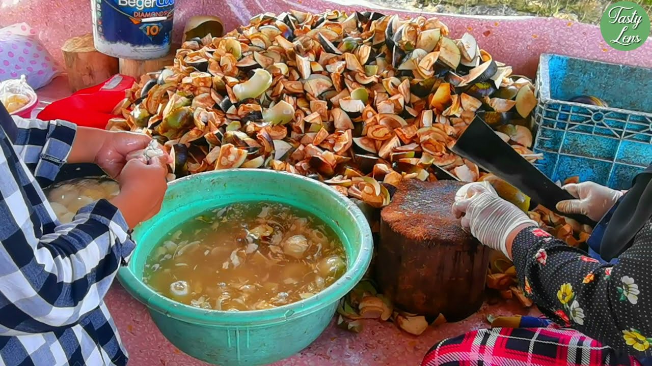How to open Toddy Palm Fruit | Knife Skills Jelly Diamond Fruit | Thai Street Food | Tasty Lens