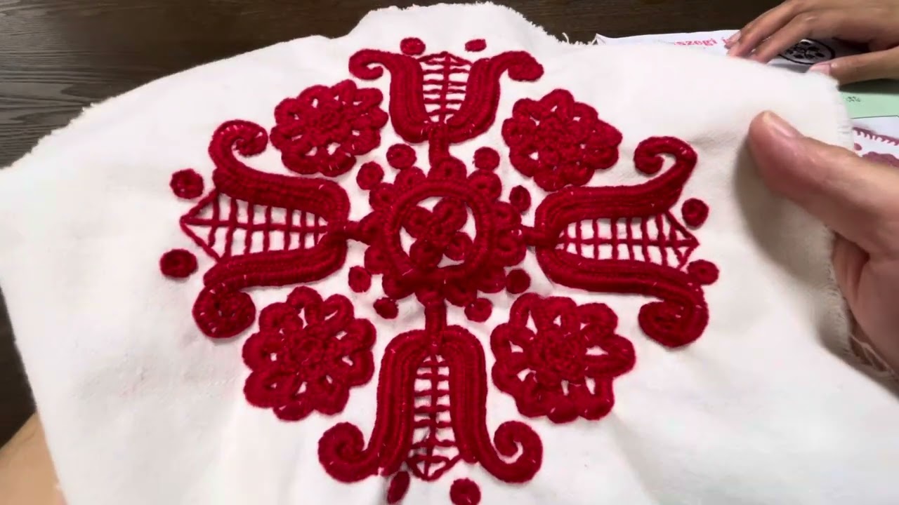 La 【 Renaissance トランシルヴァニアの伝統刺繍 イーラーショシュ 】聖なる白伝説のイーラーショシュ祈りの刺繍布① 工芸品