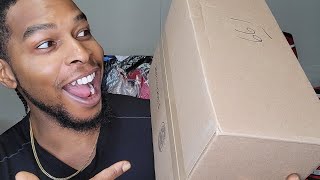 My sneakers from "stockx" finally arrived 🚚 👟