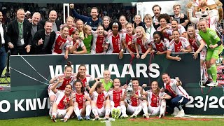 VIDEO: Ajax-vrouwen winnen KNVB-beker, coach Bakker neemt afscheid met prijs