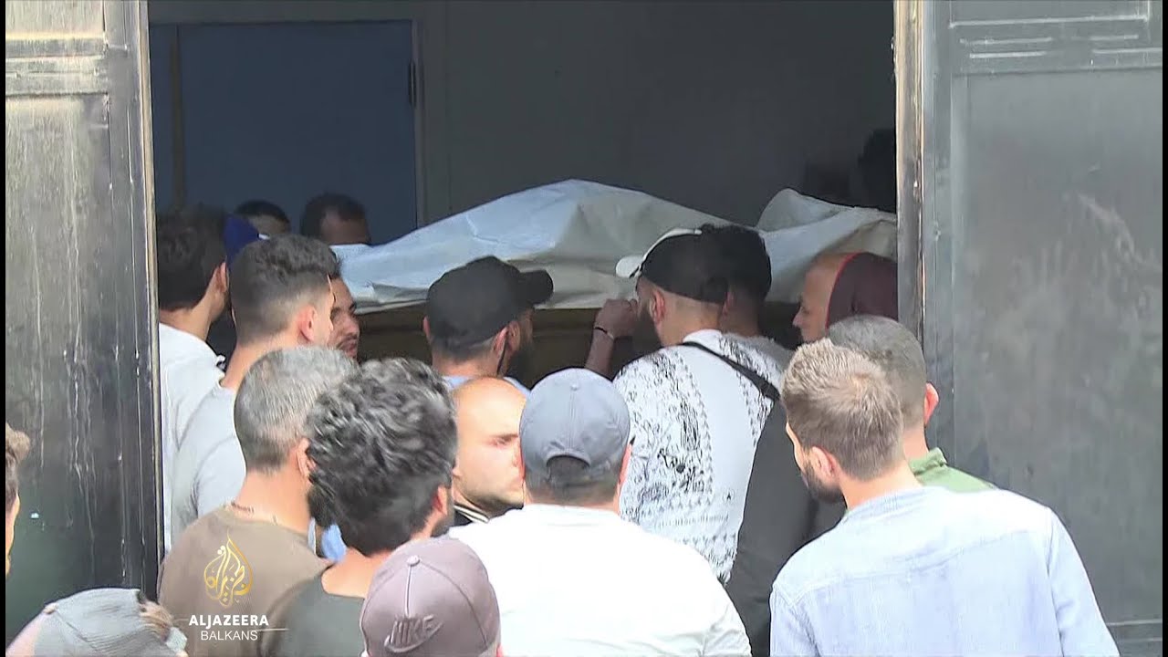 حزن وغضب في طرابلس بعد غرق قارب مهاجرين