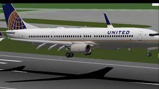 United Airlines Boeing 737-900ER landing at St. Maatren