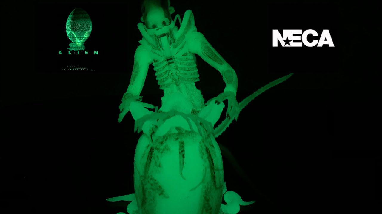 Neca toys SDCC 2020 exclusive Big Chap glow in the Dark Alien review