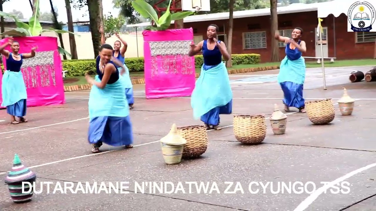 CYUNGO TSS: REKA DUTARAMIRE ABANYARWANDA (UMUCO WACU UTURANGE) MU IMBYINO ZIBEREYE AMASO.