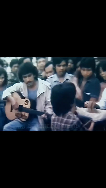 sore tugu Pancoran (#iwanfals thn 1985)