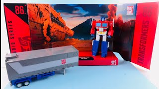 Transformers Studio Series 86 Commander Class OPTIMUS PRIME Video Review
GET YOURS AT BIGBADTOYSTORE https://bit.ly/BBTS_Optibotimus
ENTERTAINMENT EARTH! https://ee.toys/BOTIMUS and youll save 10% off anything in stock!!
AMAZON https://amzn.to/3R8BUBM
Places where i buy my Transformers AMAZON https://amzn.to/2ITc1FL
BECOME A CHANNEL MEMBER! http://bit.ly/OptibotimusMemberships
FT
On todays episode, Optibotimus takes a look at the Transformers Studio Series 86 Commander Class OPTIMUS PRIME!!!
Twitter: http://twitter.com/optibotimus
Facebook: http://www.facebook.com/TheRealOptibotimus
Instagram: http://www.instagram.com/optibotimus/
Transformers Studio Series 86 Commander Class OPTIMUS PRIME Video Review
#transformers #studioseries #optimusprime Transformers Studio Series 86 Commander Class OPTIMUS PRIME Video Review