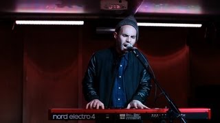 Video thumbnail of "Autre Ne Veut - Counting - Secret Sessions"