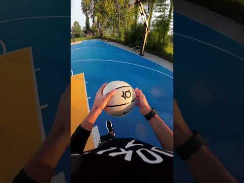Some of the best sessions happen when you embrace the moment. 🏀❤️‍🔥 📹: @tkbas_ketball #LetsMove