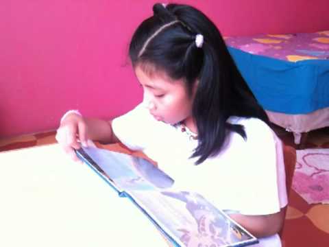 orphan معنى Amelia Reading in Spanish