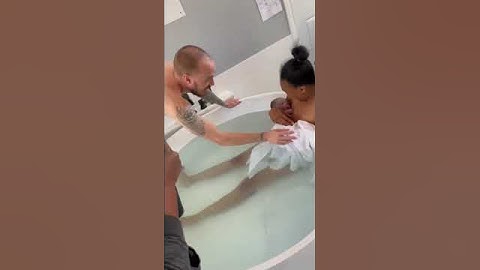 Baby is born! Our 2nd birth center baby #newborn #birthcenter #naturalbirth #waterbirth