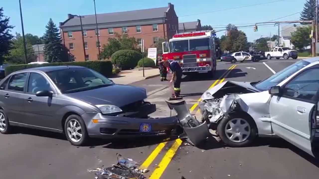 9/11/2015, Crash on Washington Blvd YouTube