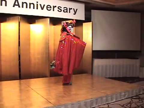 Chinese Mask Changing Dance Performed in Yokohama, Japan for LET 50 ...