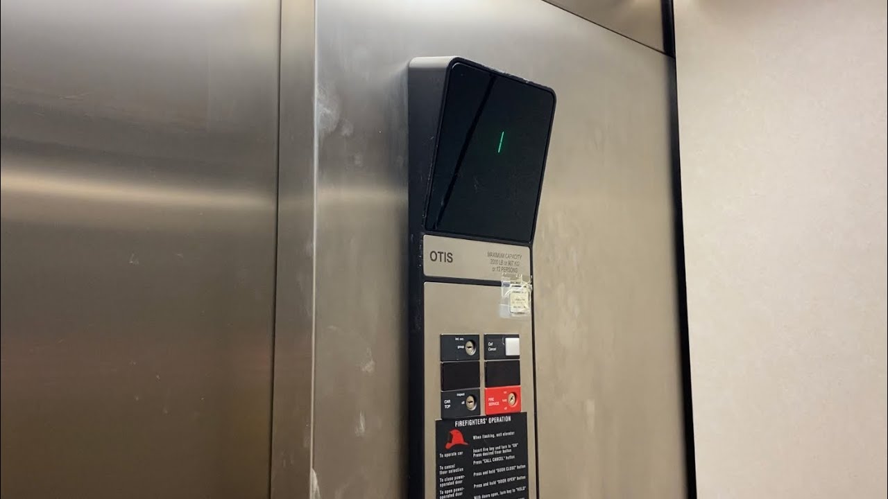 Otis Hydraulic Elevator Merriman Road Baptist Church, Garden City, MI