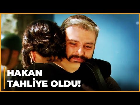 Hakan'ı Cezaevinden Berrin'le Ahmet Aldı - Öyle Bir Geçer Zaman Ki 80. Bölüm