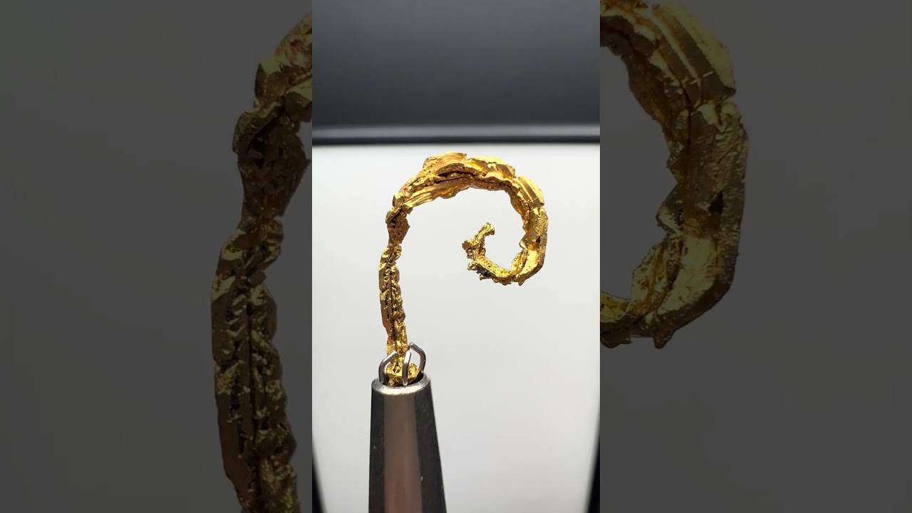 Gold crystal from Morocco - GLD-08 - Fine Art Minerals