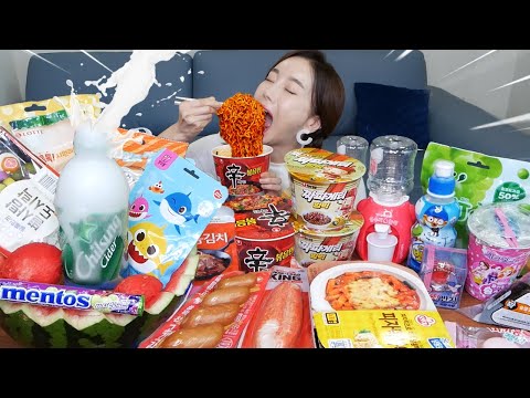 [Mukbang ASMR] 편의점 특집 ✨ 직접만든 수박 폭포 화채 🍉 신라면 볶음면 틱톡젤리 먹방 Korean convenience store Eatingshow Ssoyoung