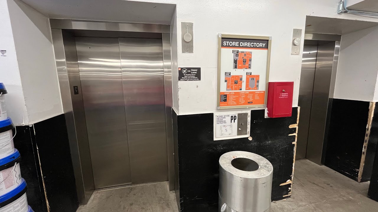 Otis Elevator At Home Depot On West 23rd Street In Chelsea/Flatiron ...